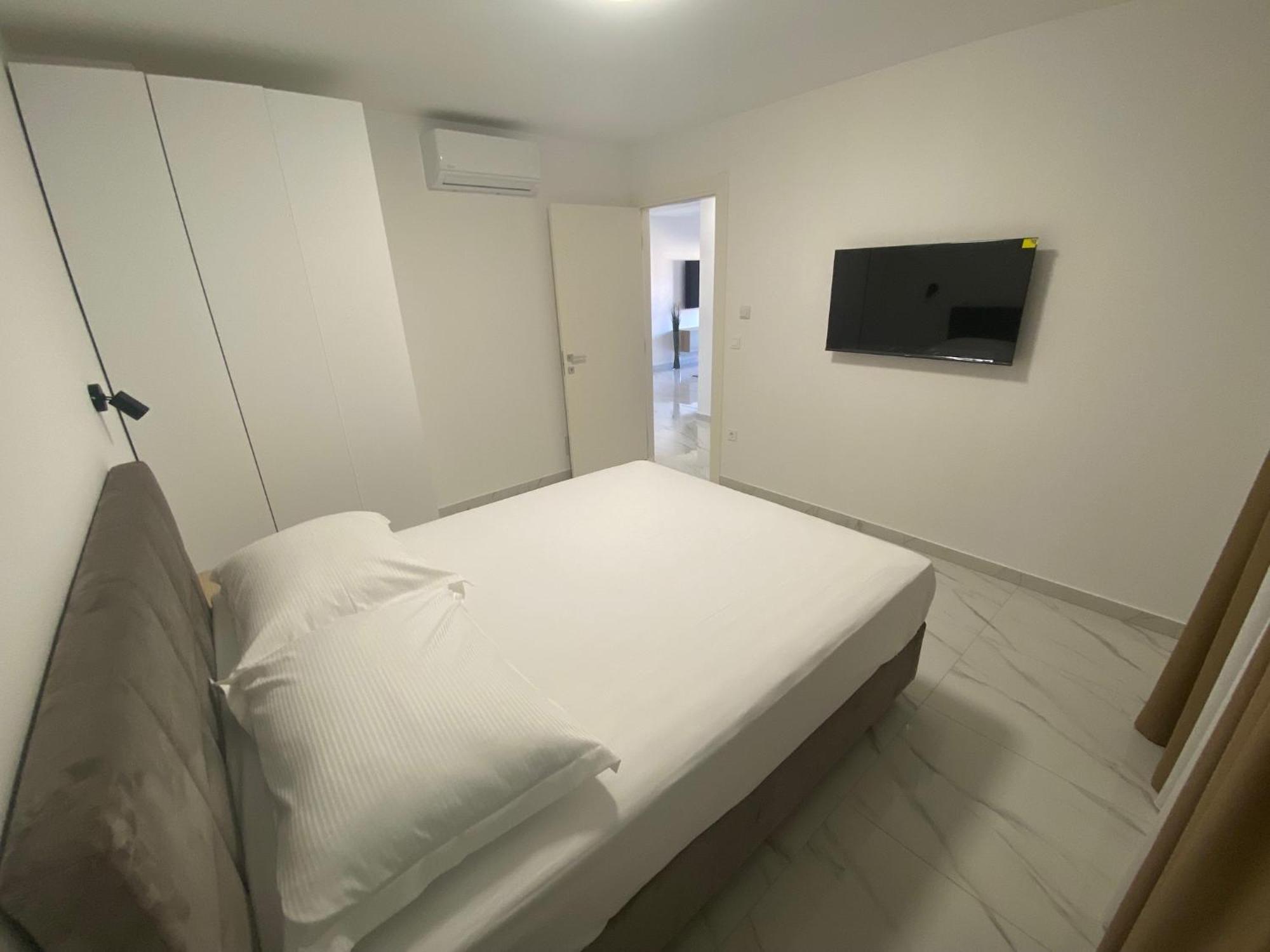 Guest House Ana Residence Задар Екстериор снимка